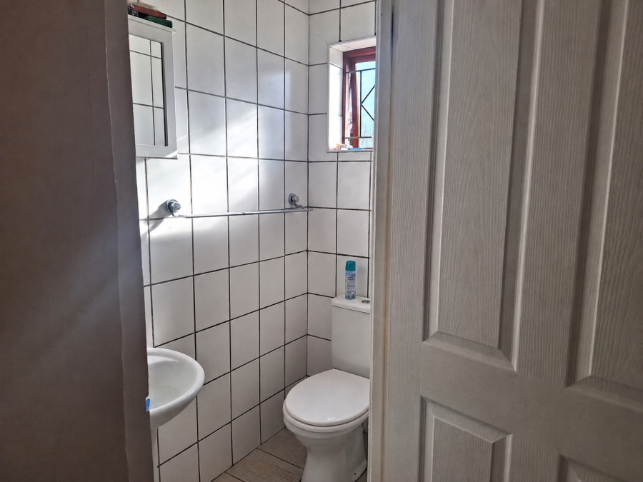 3 Bedroom Property for Sale in Strelitzia Park Eastern Cape
